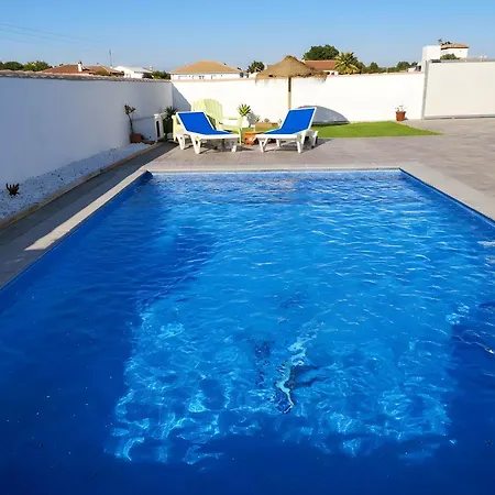 Casa Moderna Con Piscina Privada Y Barbacoa